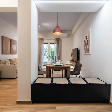Delightful Sense 2Bd Apt In Kolonaki 7 Min To Metro Афины Экстерьер фото