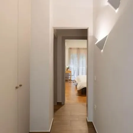 Delightful Sense 2Bd Apt In Kolonaki 7 Min To Metro Афины Экстерьер фото