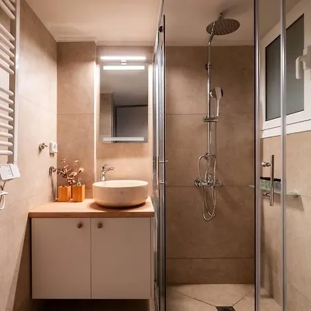 Delightful Sense 2Bd Apt In Kolonaki 7 Min To Metro Афины Экстерьер фото