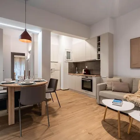 Delightful Sense 2Bd Apt In Kolonaki 7 Min To Metro Афины Экстерьер фото