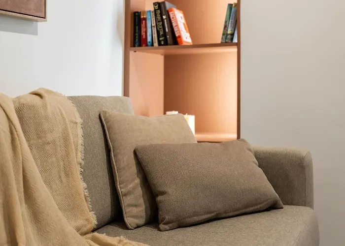 Delightful Sense 2Bd Apt In Kolonaki 7 Min To Metro