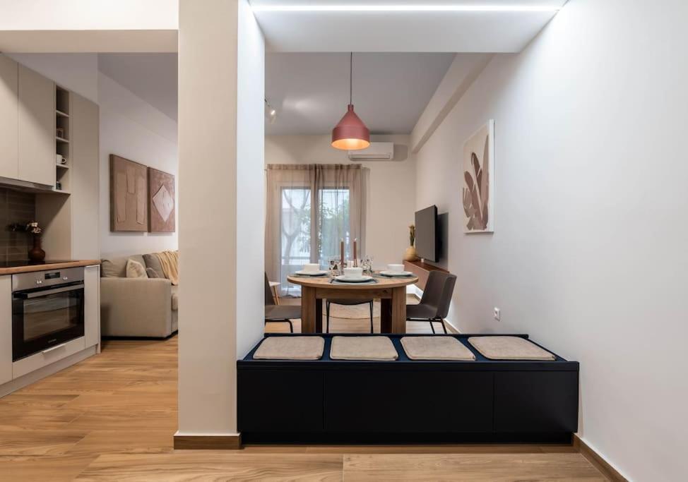 Apartment Delightful Sense 2bd In Kolonaki 7 Min To Metro